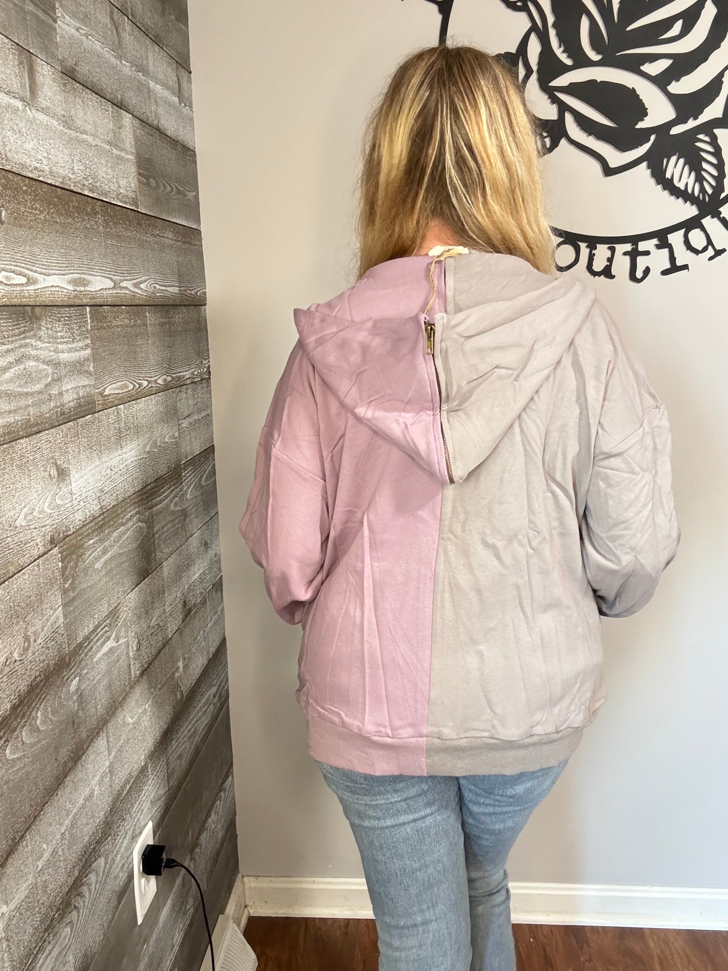 Dusty Lavender Hoodie Zip Up. S&M