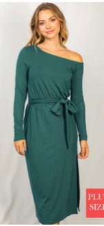 Hunter green dress with leg slit. 1x&2x