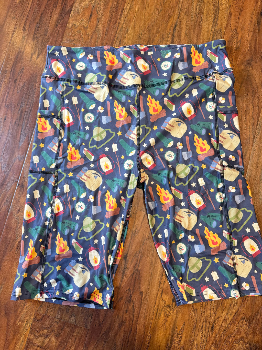 Camping Bermuda Shorts. TC2